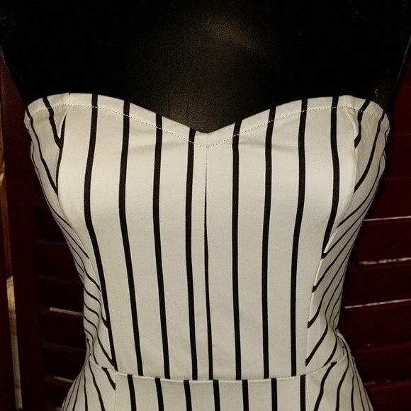 *CLEARANCE* Volcom Strapless Dress - Picture 2 of 8